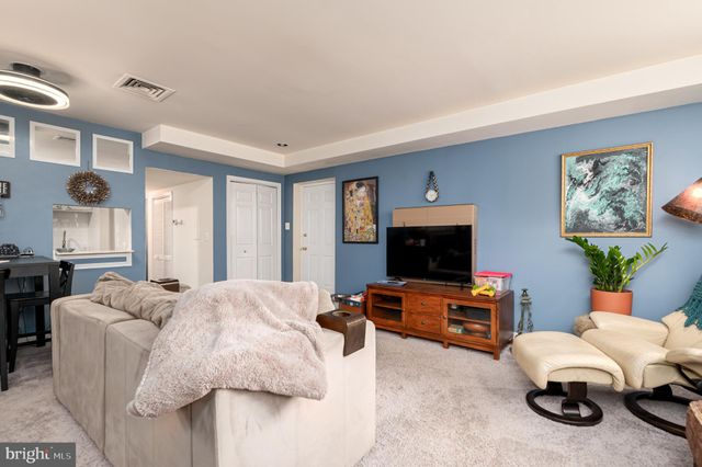 $342,998 | 5 Maryland Avenue, Unit 1, Annapolis, MD 21401