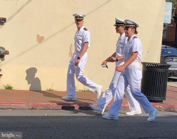 $342,998 | 5 Maryland Avenue, Unit 1, Annapolis, MD 21401