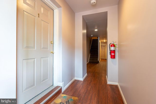 $342,998 | 5 Maryland Avenue, Unit 1, Annapolis, MD 21401