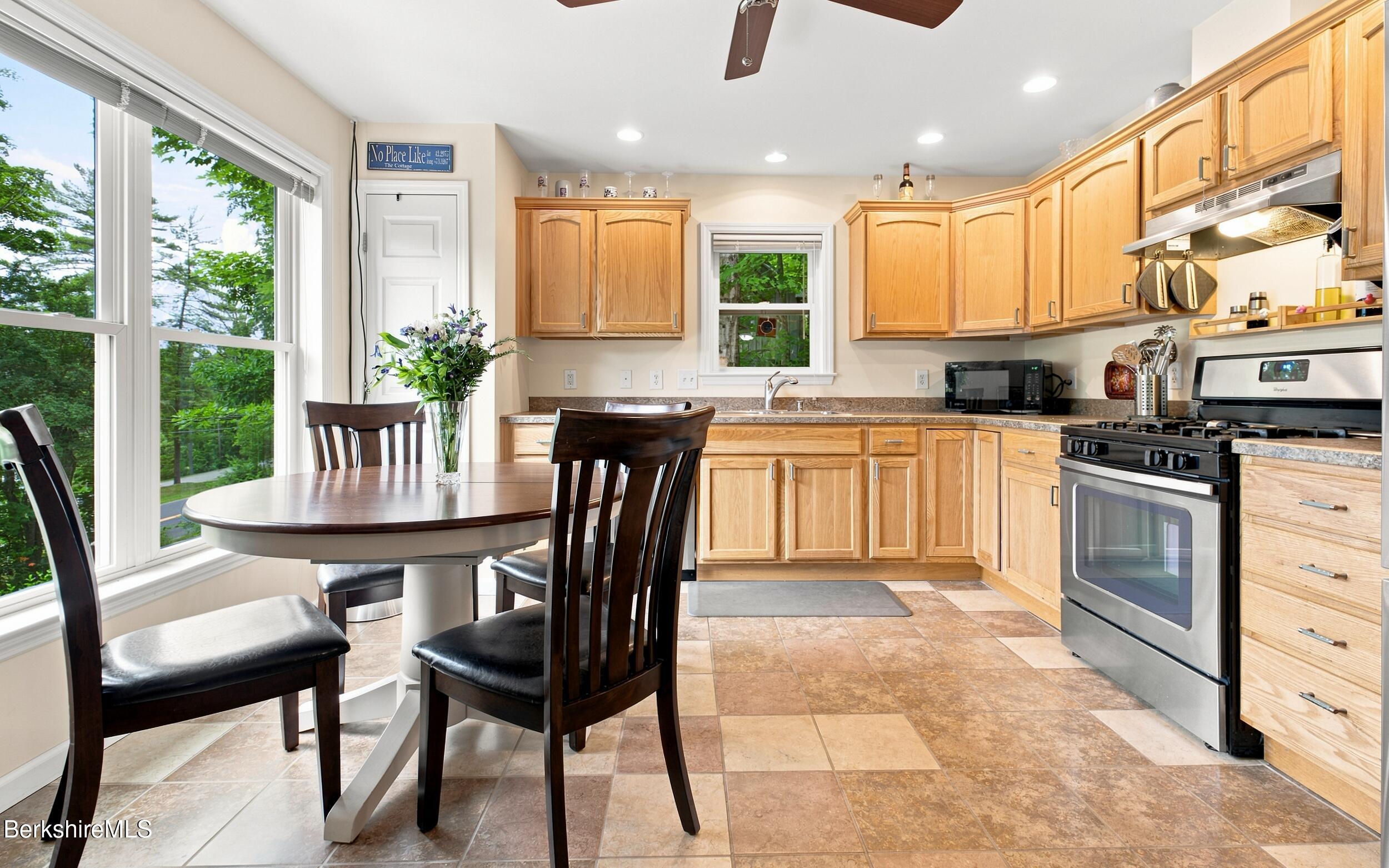 26 Mahkeenac Road Stockbridge, MA 01262 - Photo 7 of 23 7