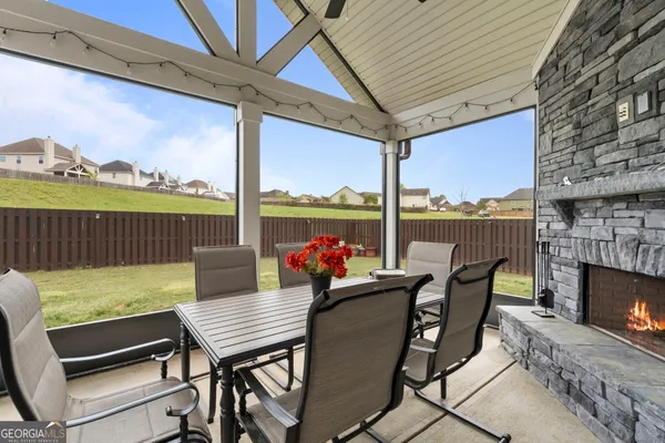 $414,000 | 413 Shoshone Circle, Kathleen, GA 31047