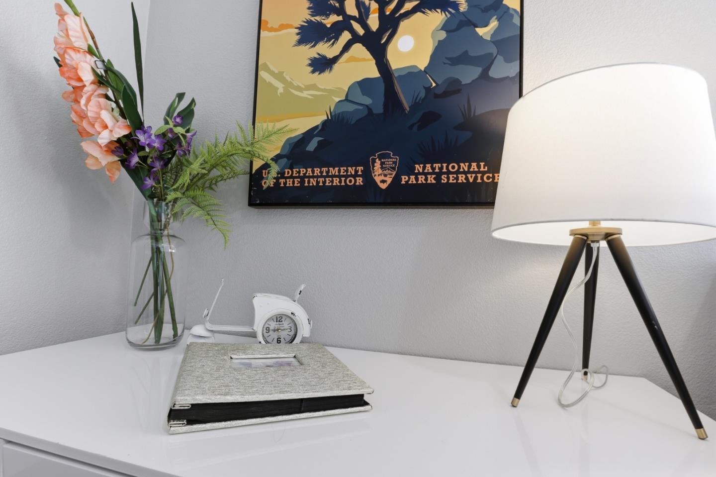 609 Rockspray Circle Pittsburg, CA 94565 - Photo 43 of 43 a vase of flowers sitting on a table