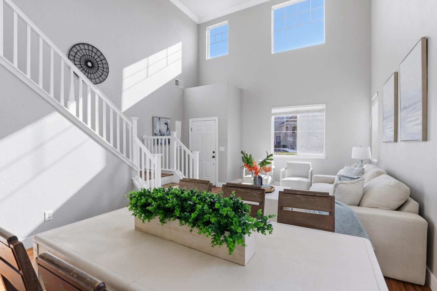609 Rockspray Circle Pittsburg, CA 94565 - Photo 7 of 43 a living room with furniture and a potted plant