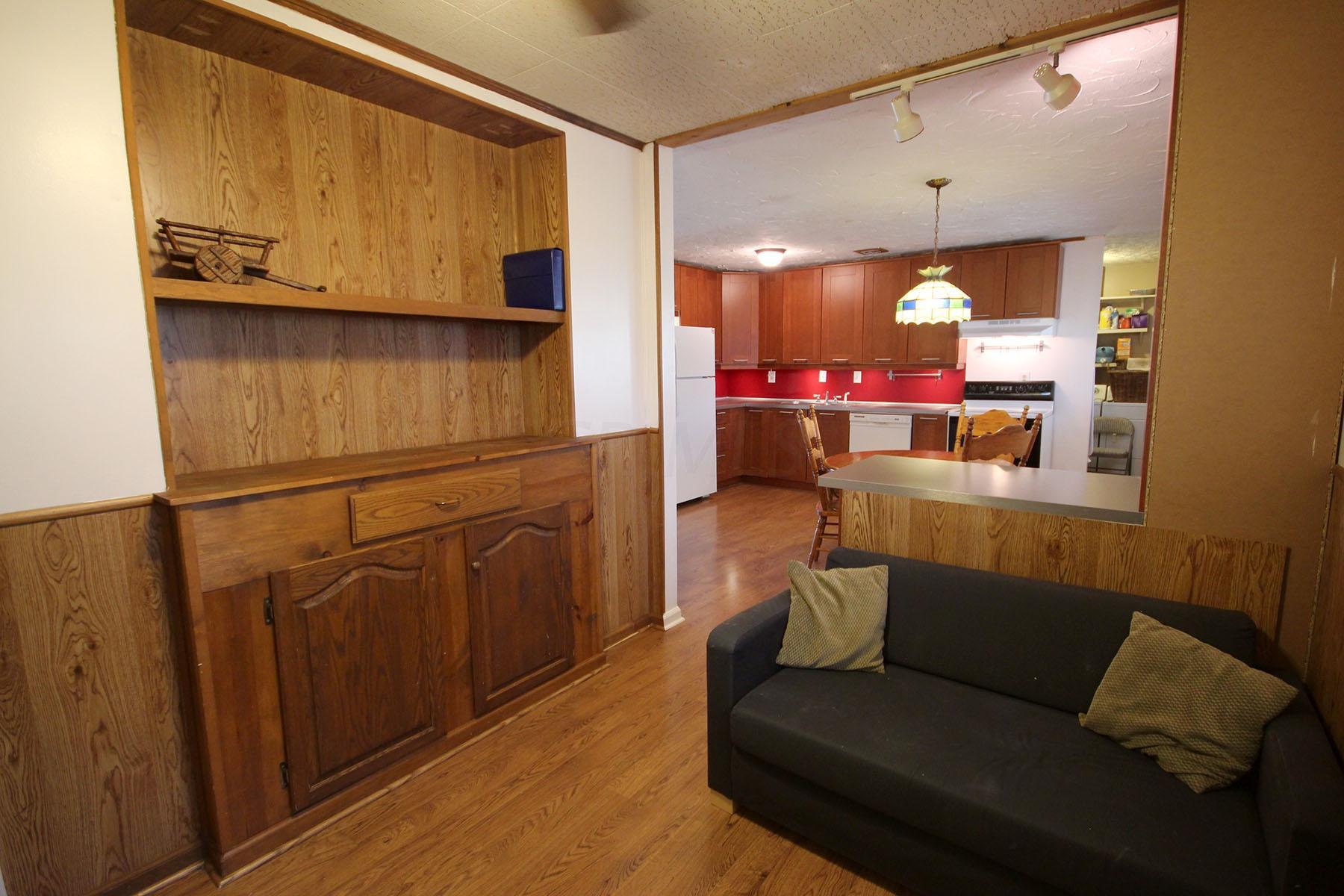 304 Regents Road Columbus, OH 43230 - Photo 12 of 22