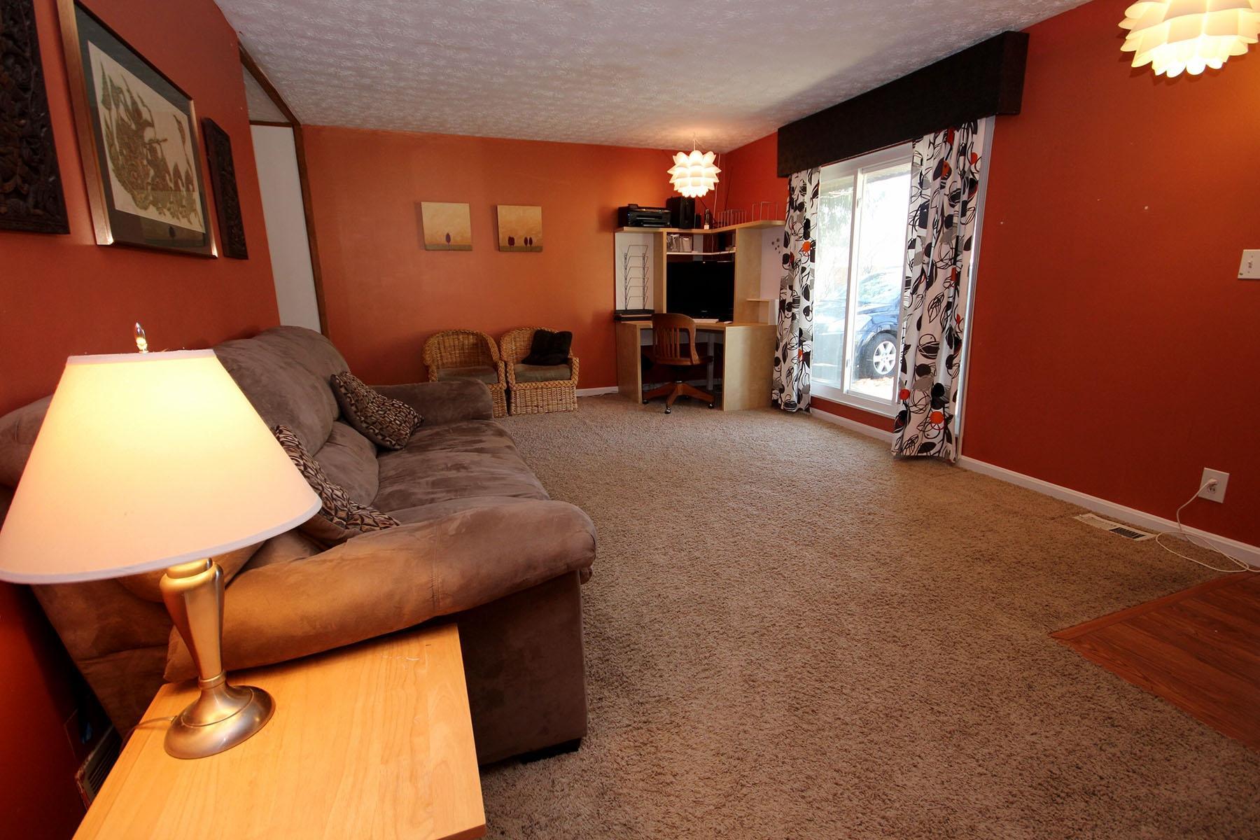 304 Regents Road Columbus, OH 43230 - Photo 5 of 22