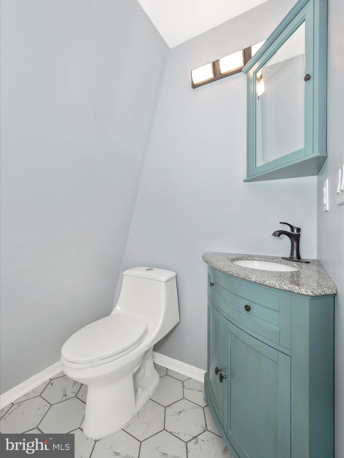 10218 Gambrill Park Road Frederick, MD 21702 - Photo 24 of 29 Bathroom