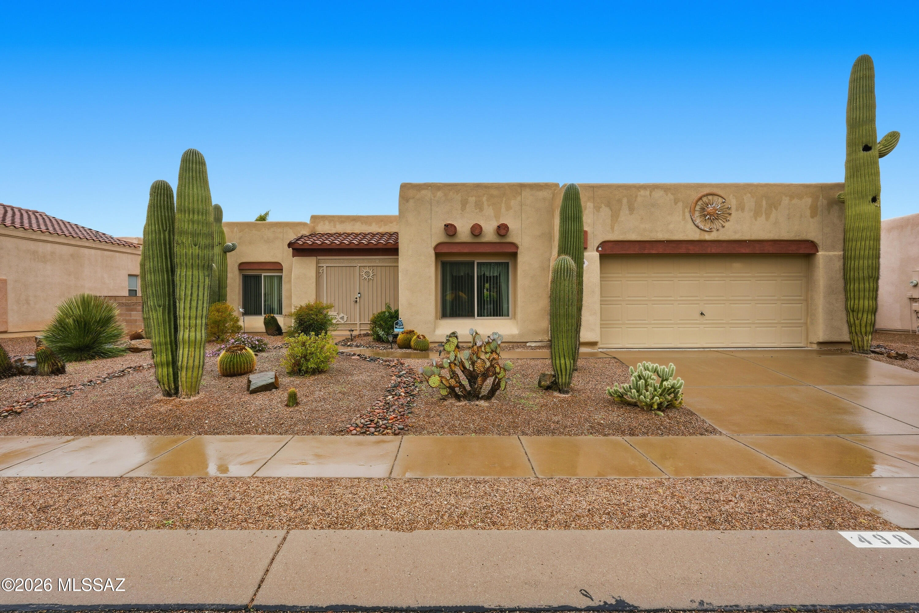 498 West Windowmaker Road Tucson, AZ 85737 - Photo 1 of 47