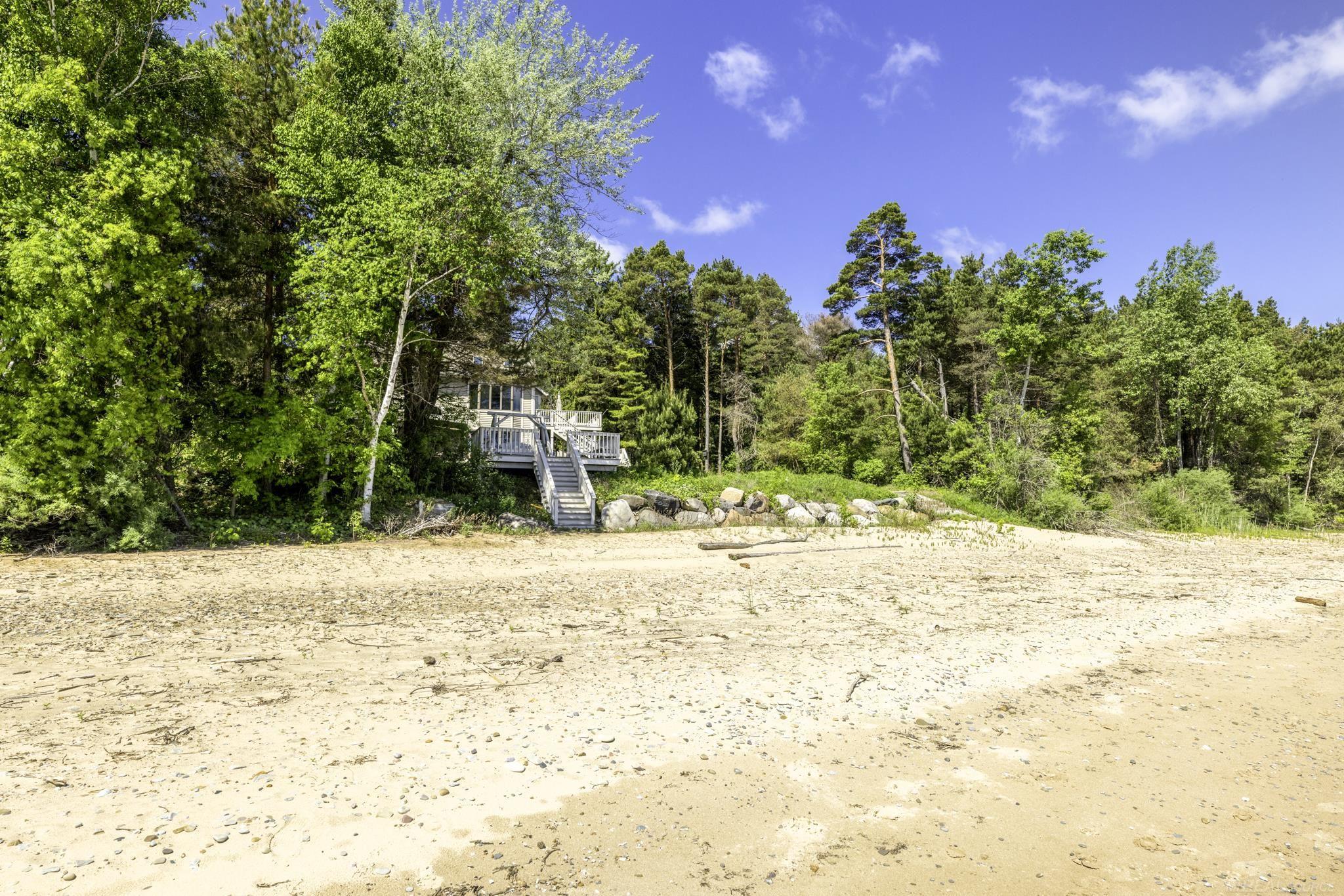 3388 North Lakeshore Road Deckerville, MI 48427 - Photo 4 of 82