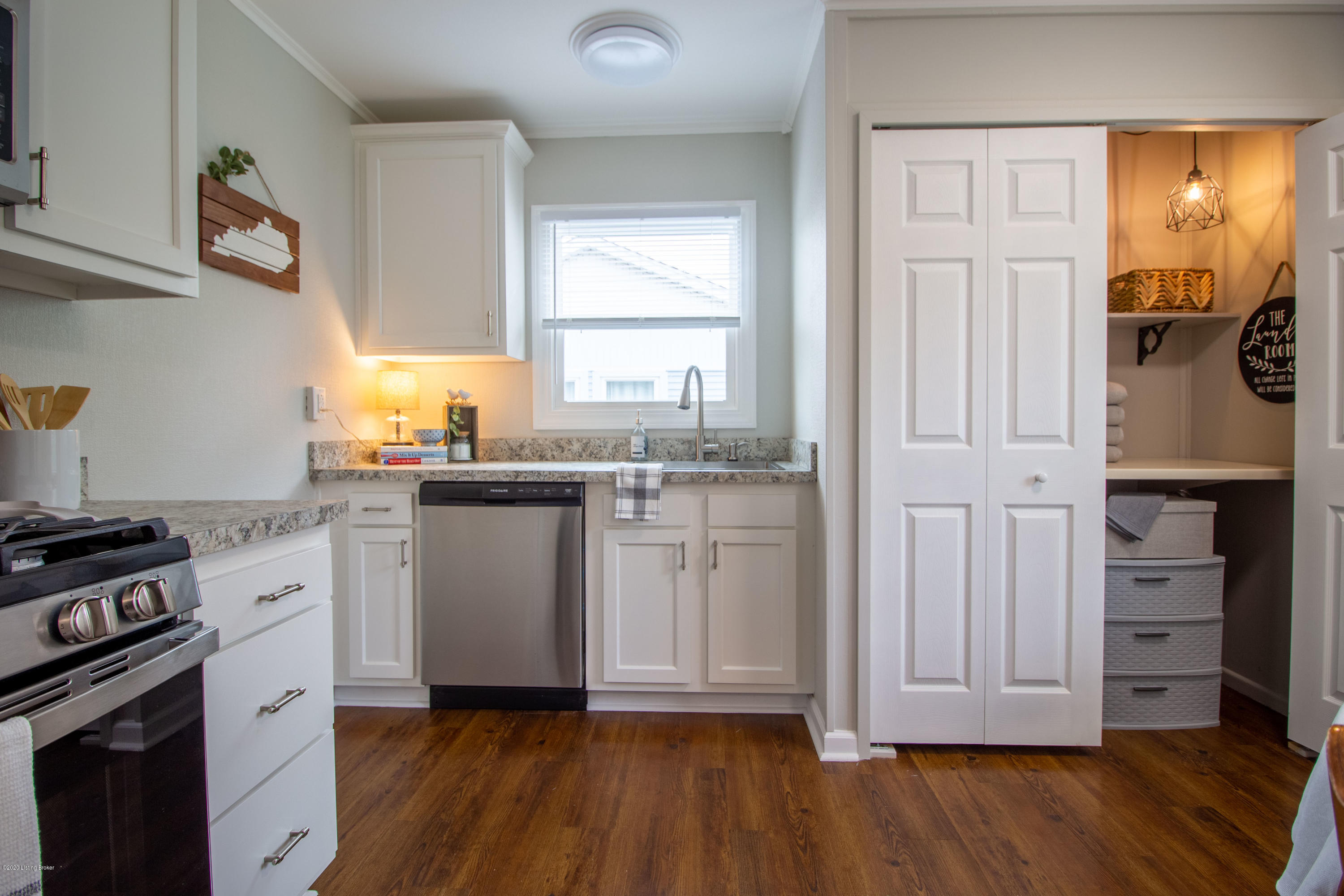 3313 Radiance Road Louisville, KY 40220 - Photo 13 of 29 _MG_6368-HDR-7