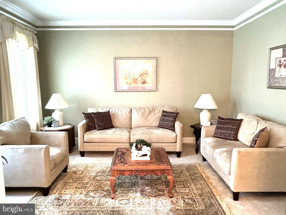27 Banbury Road Lumberton, NJ 08048 - Photo 3 of 12 Gallery Image 3
