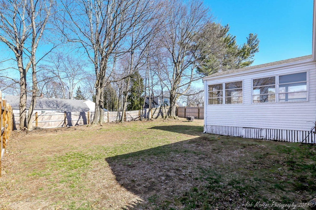 11 Elizabeth Road Stoneham, MA 02180 - Photo 17 of 18 Gallery Image 17