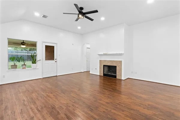 $2,800 | 15323 Redbud Berry Way, Cypress, TX 77433