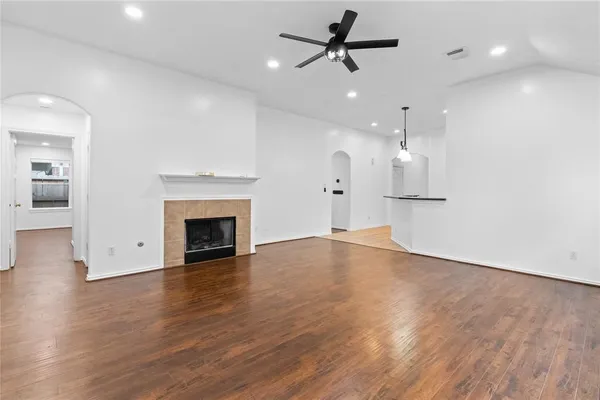 $2,800 | 15323 Redbud Berry Way, Cypress, TX 77433