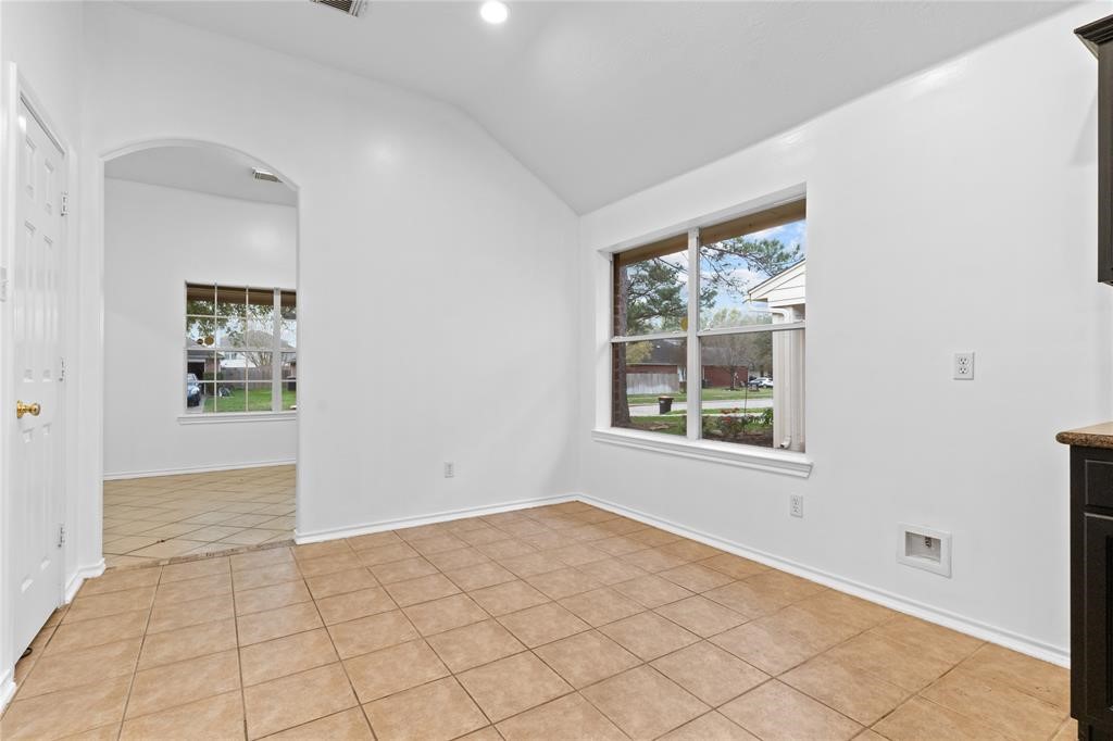 15323 Redbud Berry Way Cypress, TX 77433 - Photo 7 of 22