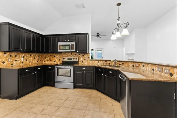 $2,800 | 15323 Redbud Berry Way, Cypress, TX 77433