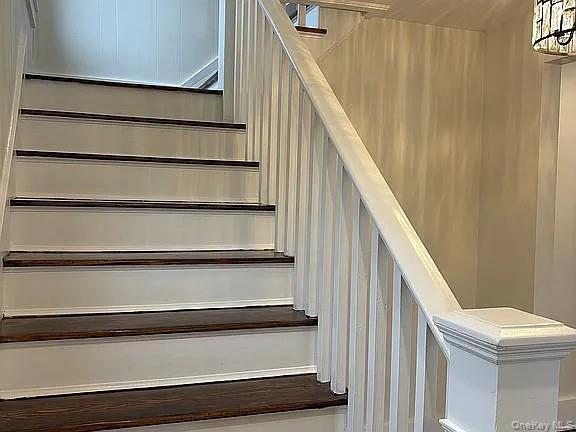 34 Kelsey Road Poughkeepsie, NY 12601 - Photo 21 of 32 Stairway to 2nd floor