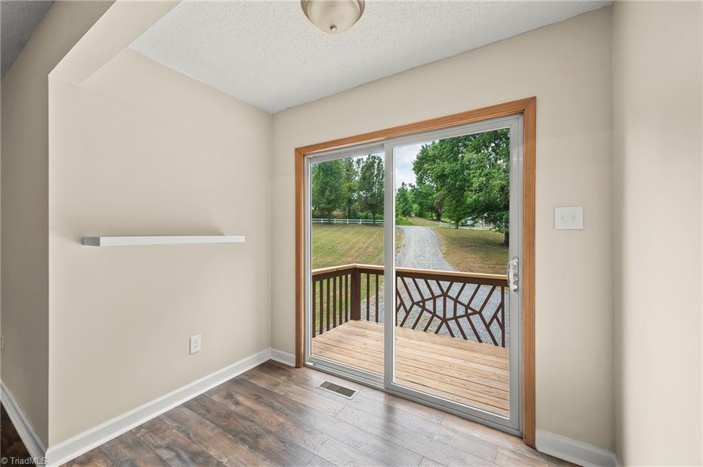 1016 Frye Bridge Road Clemmons, NC 27012 - Photo 13 of 32 Gallery Image 13