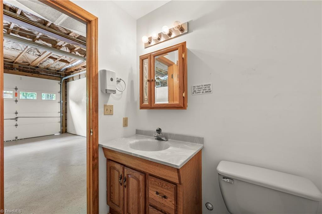 1016 Frye Bridge Road Clemmons, NC 27012 - Photo 29 of 32 Gallery Image 29