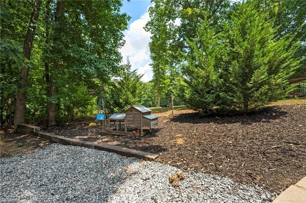 1016 Frye Bridge Road Clemmons, NC 27012 - Photo 7 of 32 Gallery Image 7
