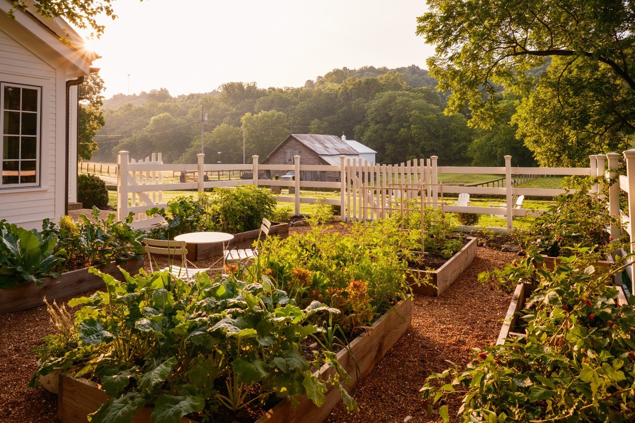 2405 Thompson Road Lewisburg, TN 37091 - Photo 22 of 71 a view of a house with a yard and sitting area