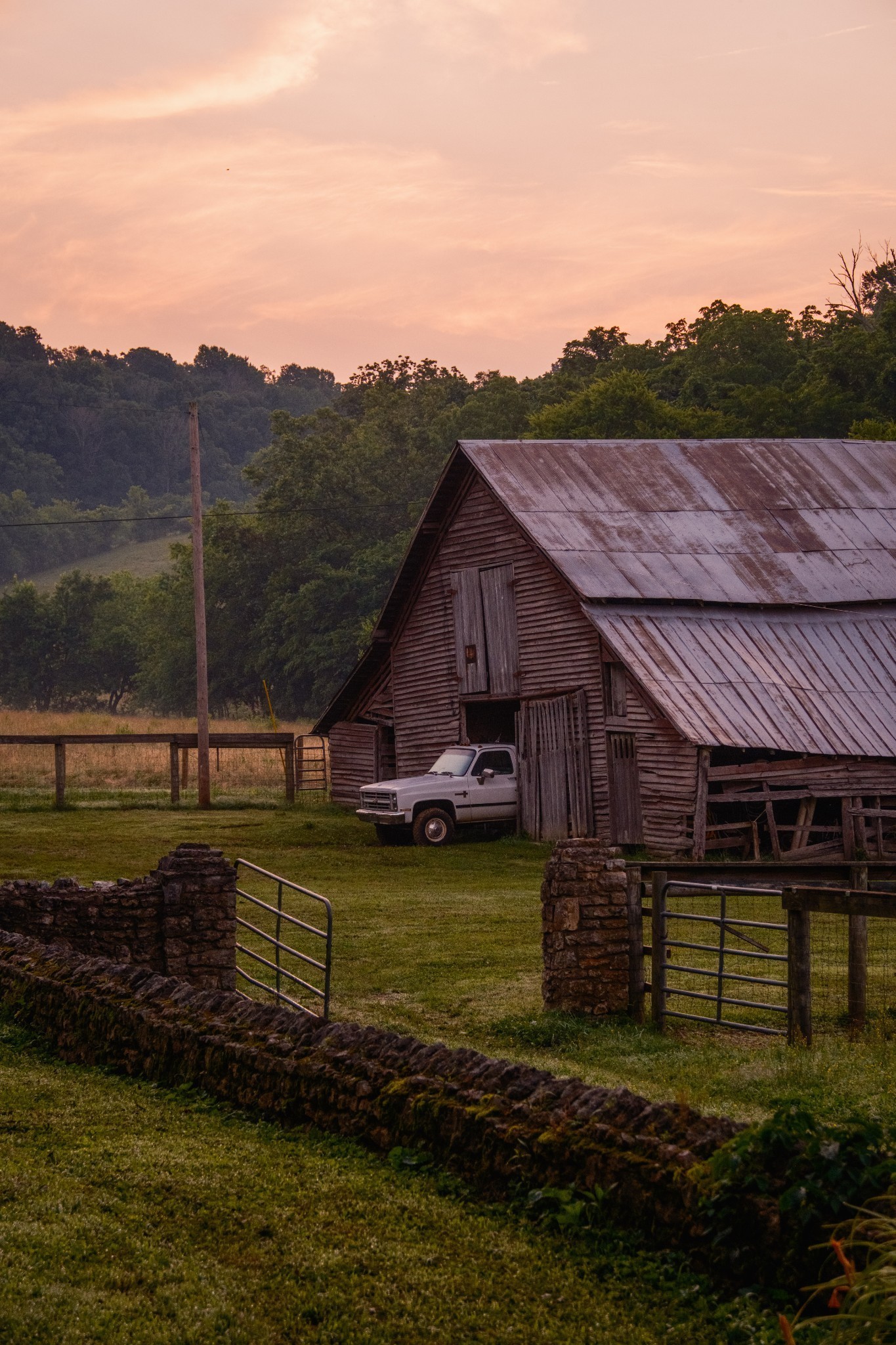 2405 Thompson Road Lewisburg, TN 37091 - Photo 46 of 71 a aerial view of a house with a yard