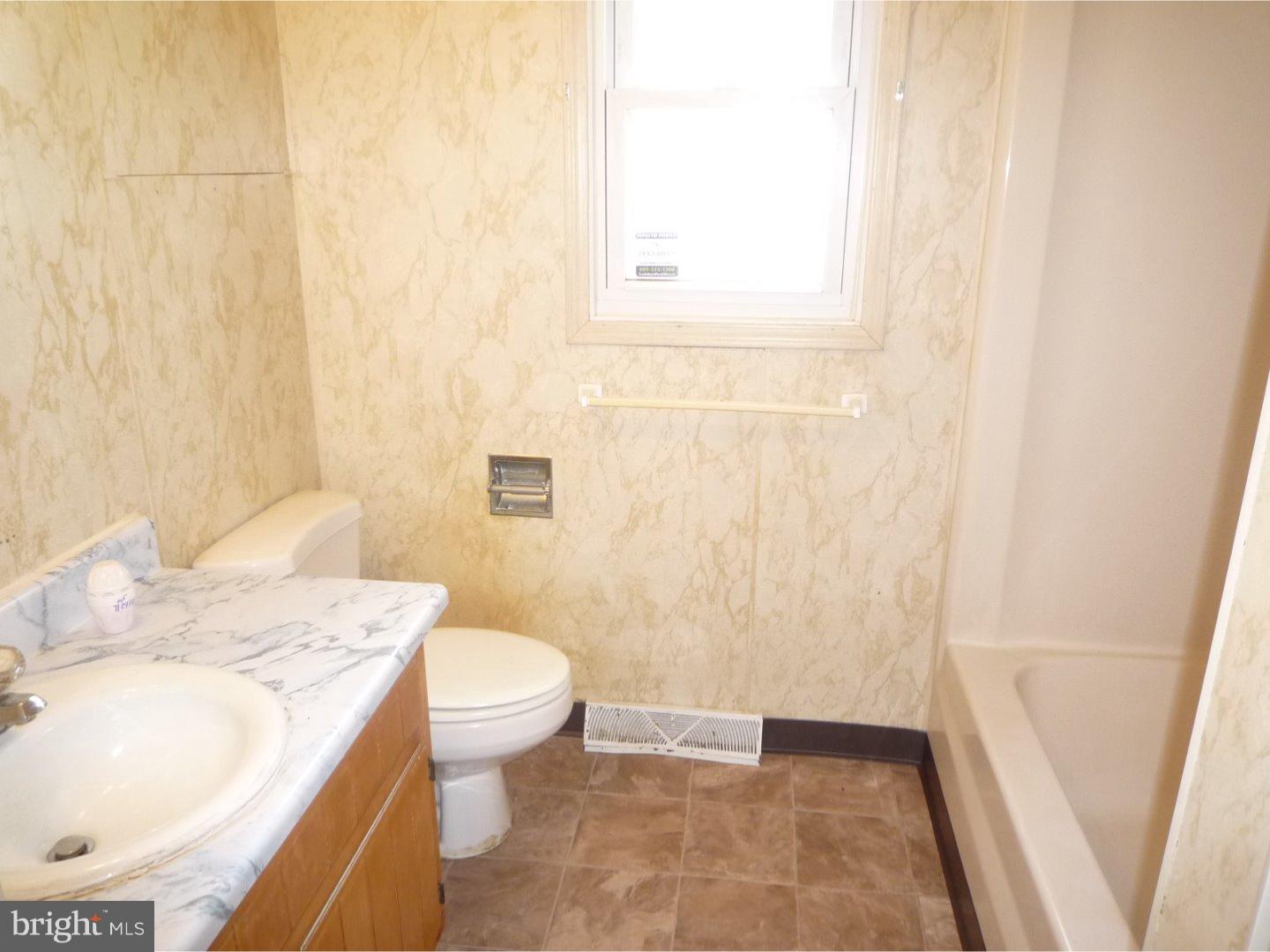 1715 Meade Street Reading, PA 19607 - Photo 12 of 19 Gallery Image 12