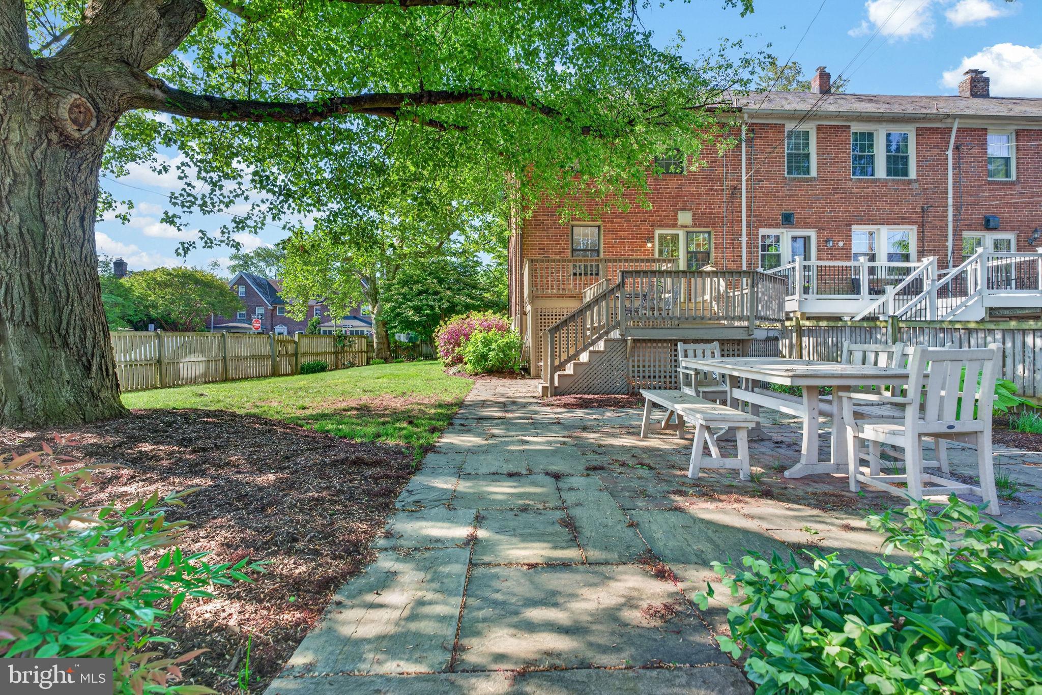 158 Hopkins Road Baltimore, MD 21212 - Photo 52 of 68 Charming backyard retreat awaits you.