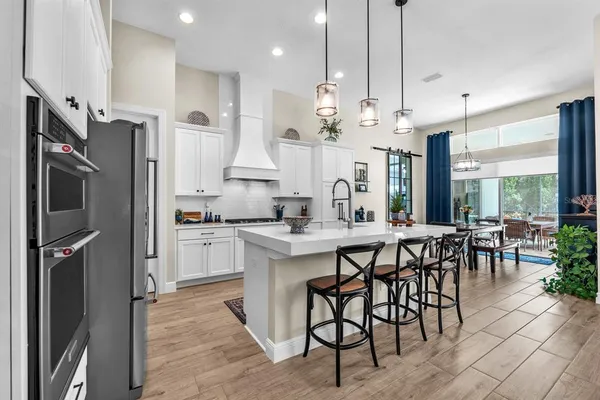 $926,777 | 5210 Alafia Falls Drive, Lithia, FL 33547