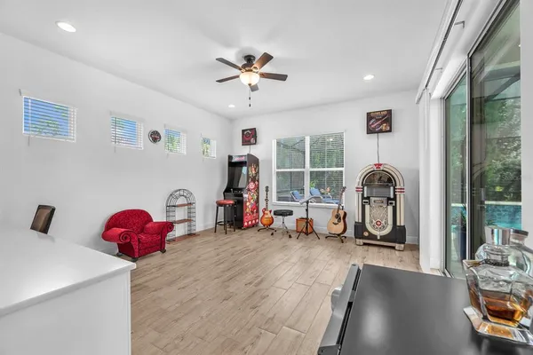 $926,777 | 5210 Alafia Falls Drive, Lithia, FL 33547