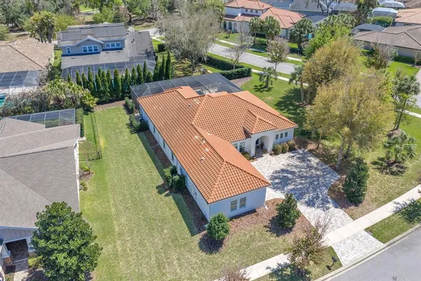 $926,777 | 5210 Alafia Falls Drive, Lithia, FL 33547