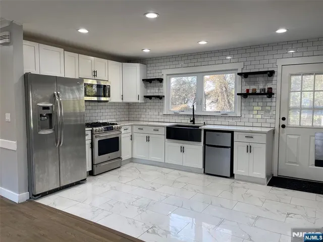 $4,600 | 20 Wareham Road, Dumont, NJ 07628