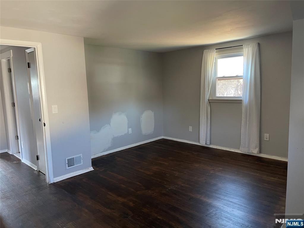 20 Wareham Road Dumont, NJ 07628 - Photo 13 of 28