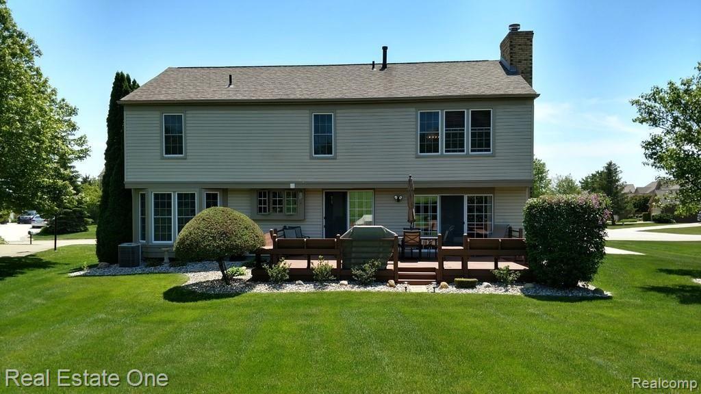 2392 Pleasant View Drive Rochester Hills, MI 48306 - Photo 33 of 39