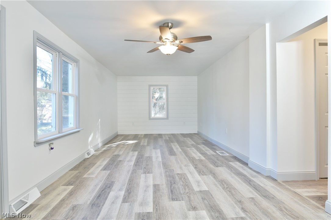 3355 Templeton Road Warren, OH 44481 - Photo 4 of 35 Gallery Image 4