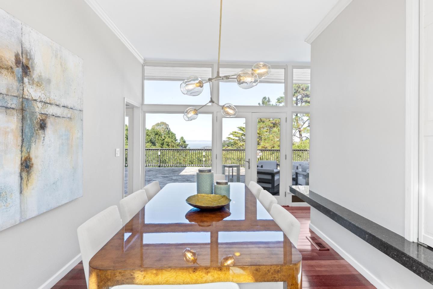 250 Darrell Road Hillsborough, CA 94010 - Photo 36 of 85