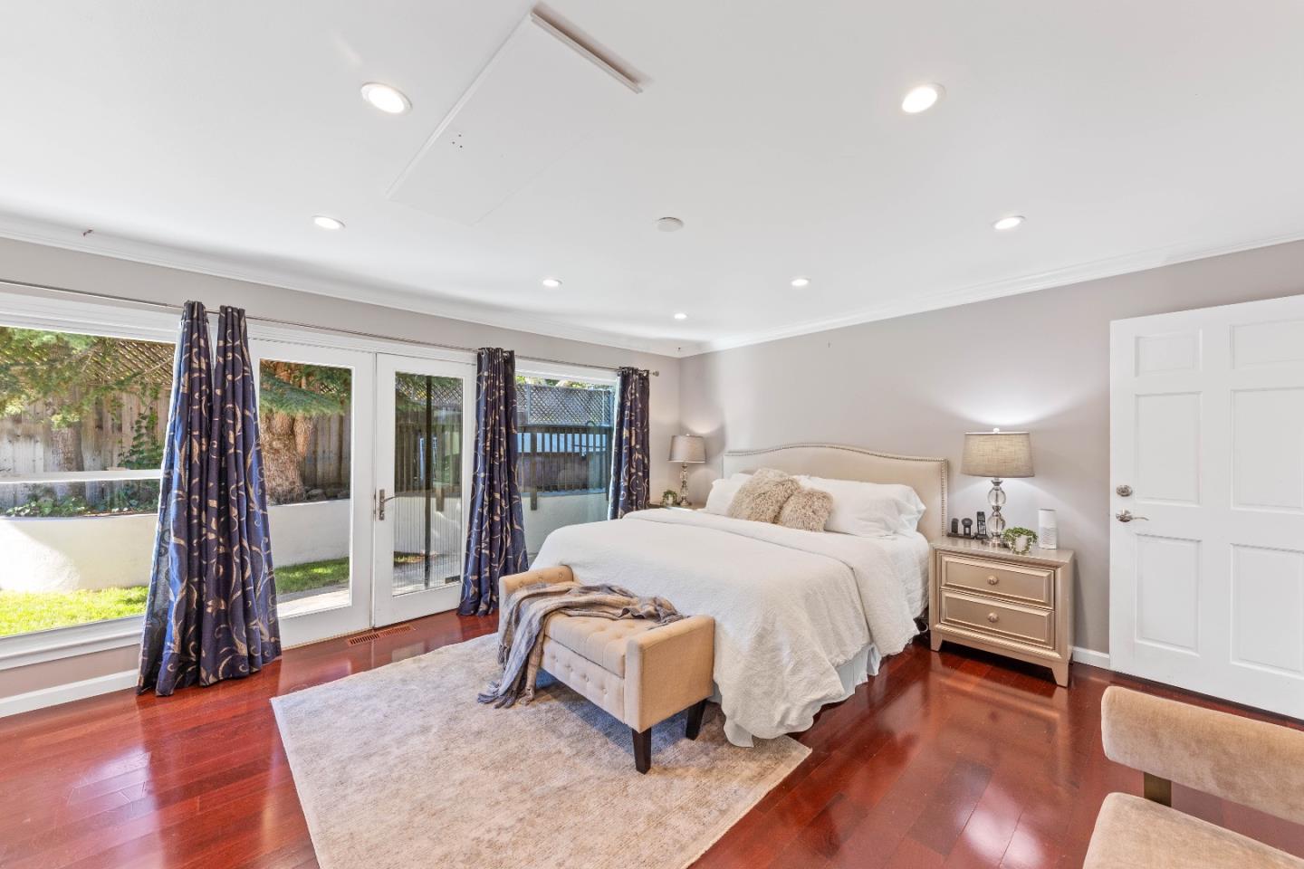 250 Darrell Road Hillsborough, CA 94010 - Photo 49 of 85