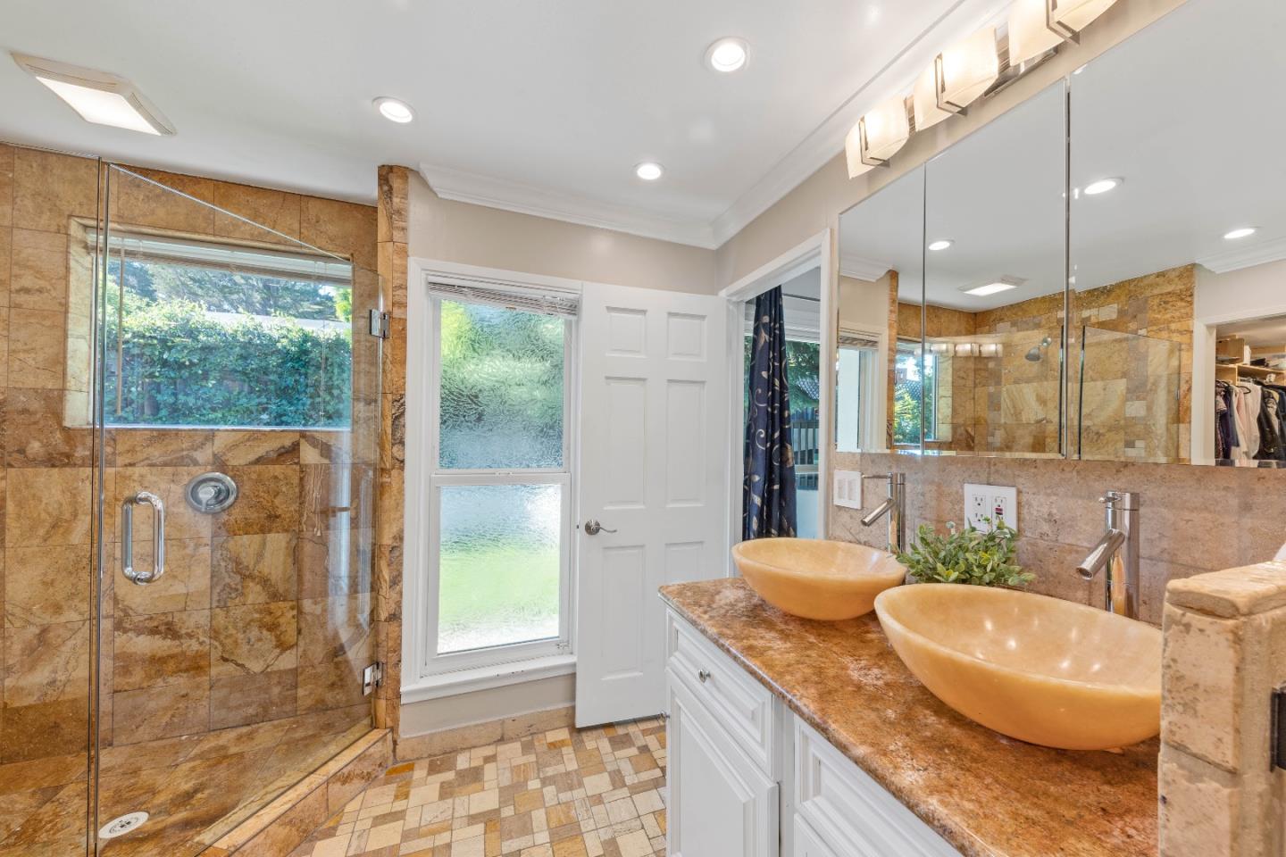 250 Darrell Road Hillsborough, CA 94010 - Photo 53 of 85