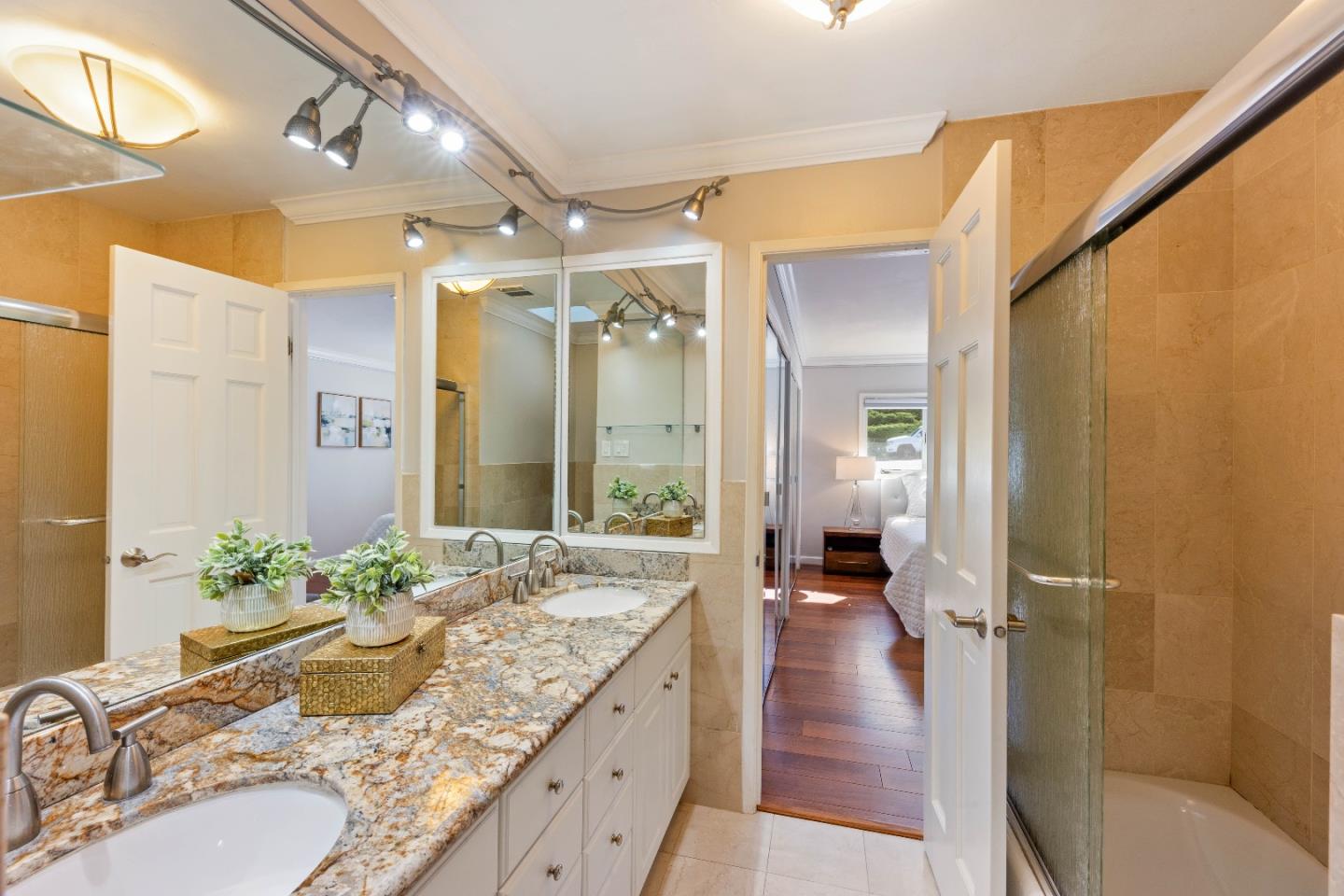 250 Darrell Road Hillsborough, CA 94010 - Photo 59 of 85