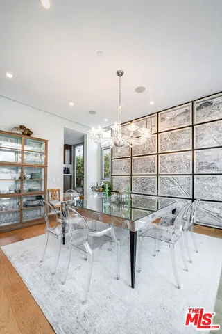 $3,450,000 | 2015 Purdue Avenue, Los Angeles, CA 90025