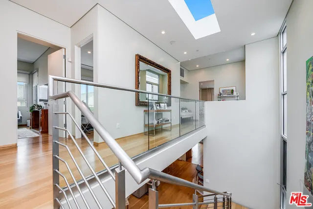 $3,450,000 | 2015 Purdue Avenue, Los Angeles, CA 90025