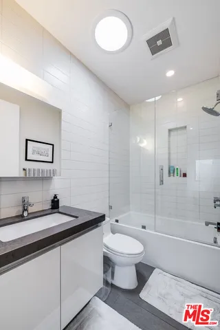 $3,450,000 | 2015 Purdue Avenue, Los Angeles, CA 90025