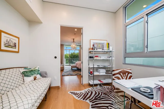 $3,450,000 | 2015 Purdue Avenue, Los Angeles, CA 90025
