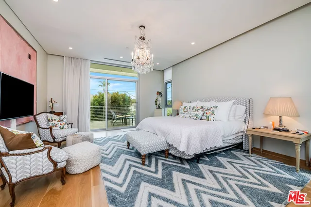 $3,450,000 | 2015 Purdue Avenue, Los Angeles, CA 90025