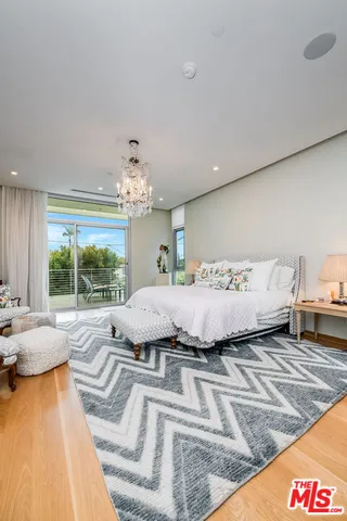 $3,450,000 | 2015 Purdue Avenue, Los Angeles, CA 90025