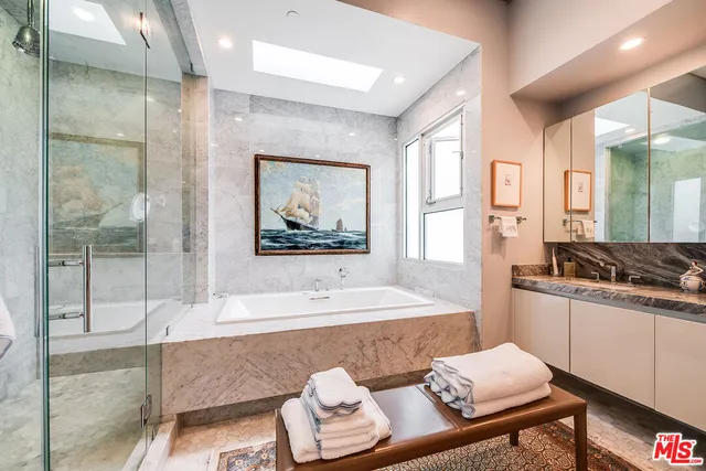 $3,450,000 | 2015 Purdue Avenue, Los Angeles, CA 90025