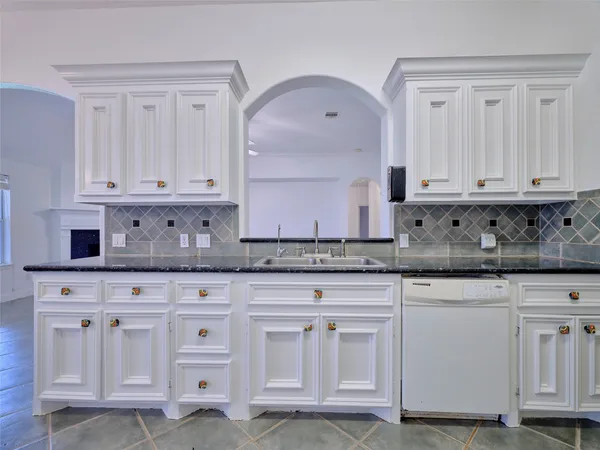 $244,900 | 2451 Teresa Drive, Rosenberg, TX 77471