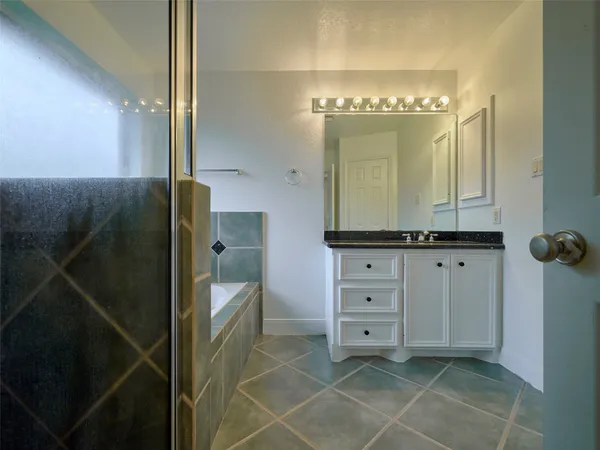 $244,900 | 2451 Teresa Drive, Rosenberg, TX 77471