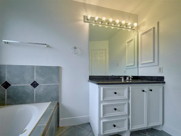 $244,900 | 2451 Teresa Drive, Rosenberg, TX 77471