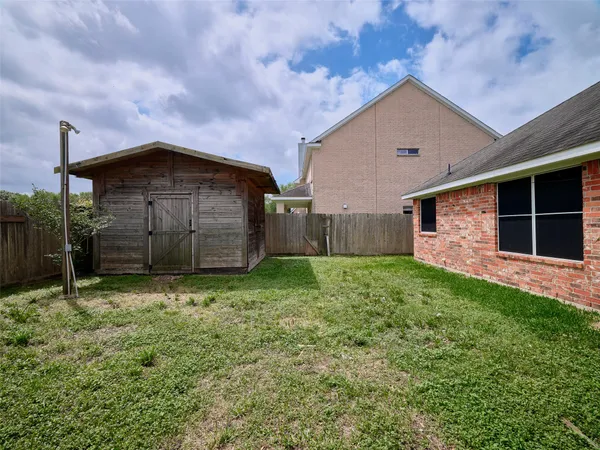 $244,900 | 2451 Teresa Drive, Rosenberg, TX 77471