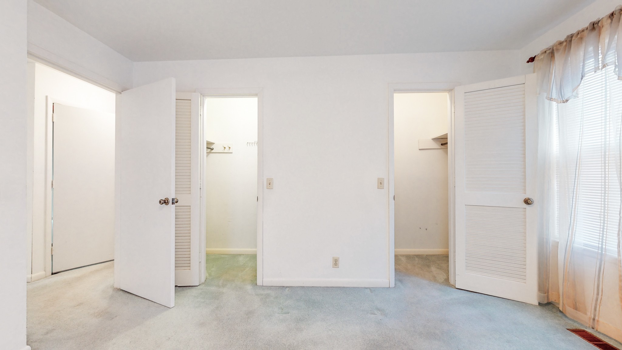 2124 Hillsboro Road Franklin, TN 37069 - Photo 19 of 44 a view of empty room